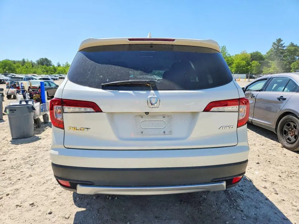 2019 HONDA PILOT EX  