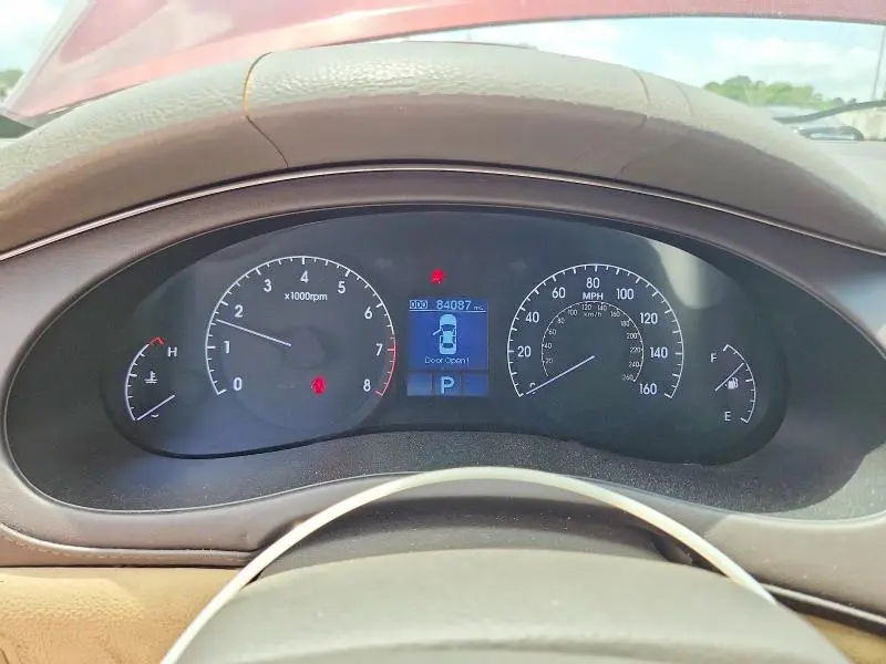 2010 HYUNDAI GENESIS 3.8L  