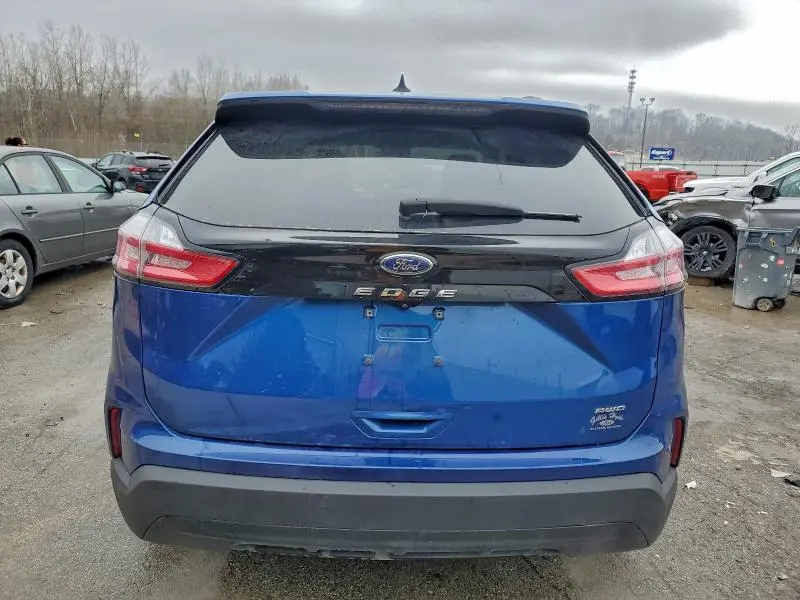 2023 FORD EDGE SE  