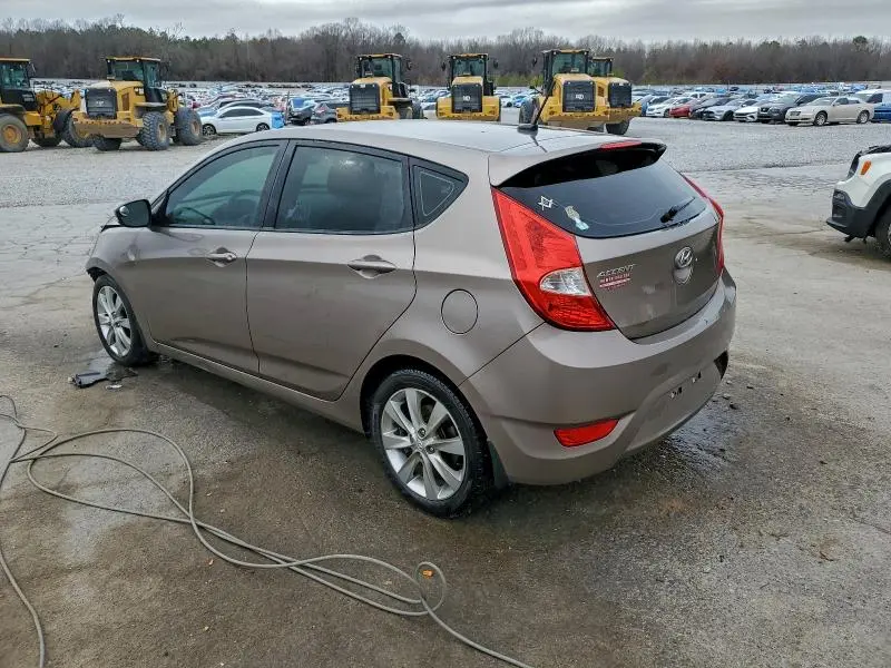 2013 HYUNDAI ACCENT GLS  