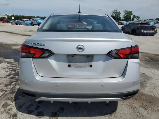 2020 NISSAN VERSA S  
