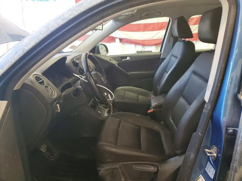 2017 VOLKSWAGEN TIGUAN S  