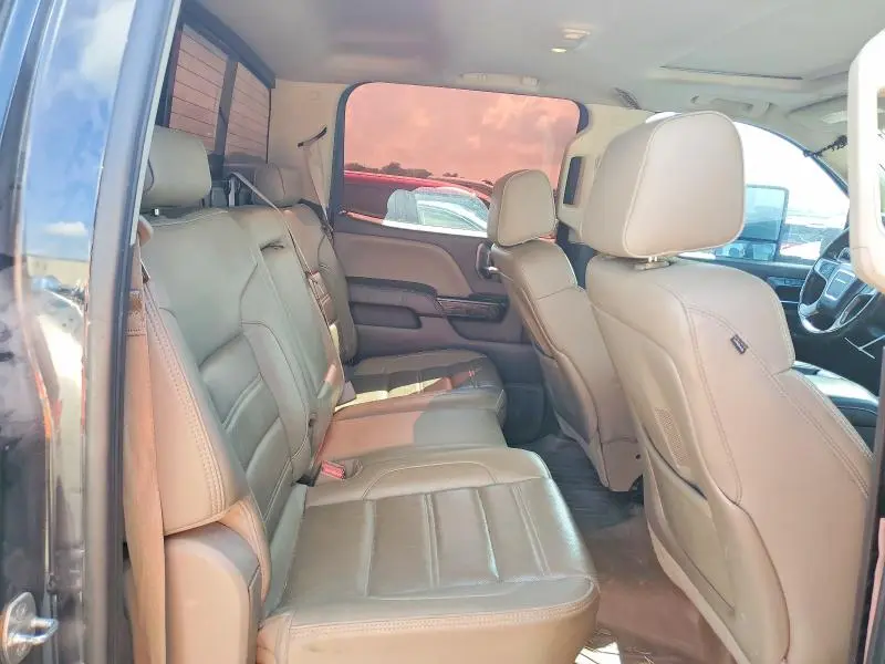 2015 GMC SIERRA K2500 DENALI  