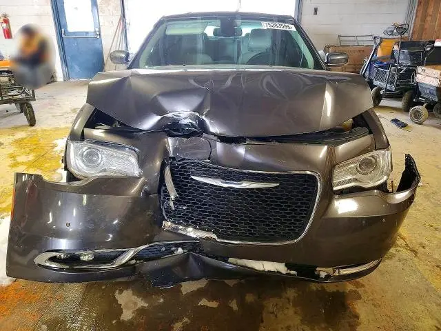 2015 CHRYSLER 300 LIMITED  