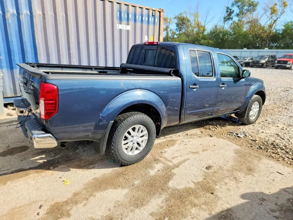 2018 NISSAN FRONTIER SV  