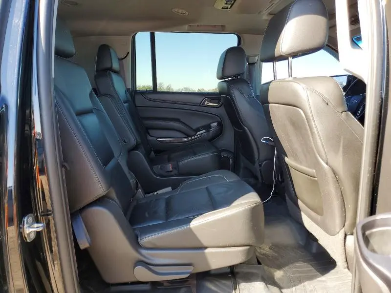 2015 CHEVROLET SUBURBAN K1500 LT  