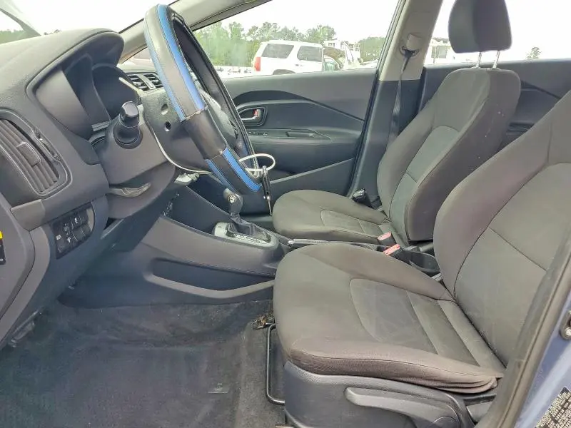 2016 KIA RIO LX  