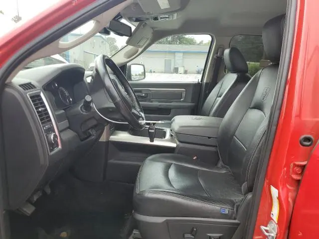2016 RAM 1500 SLT  