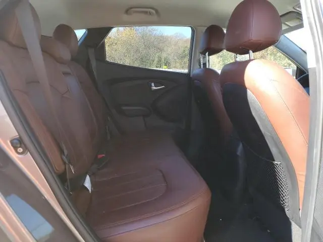 2013 HYUNDAI TUCSON GLS  