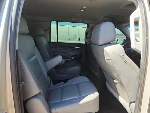 2016 CHEVROLET SUBURBAN C1500 LT  