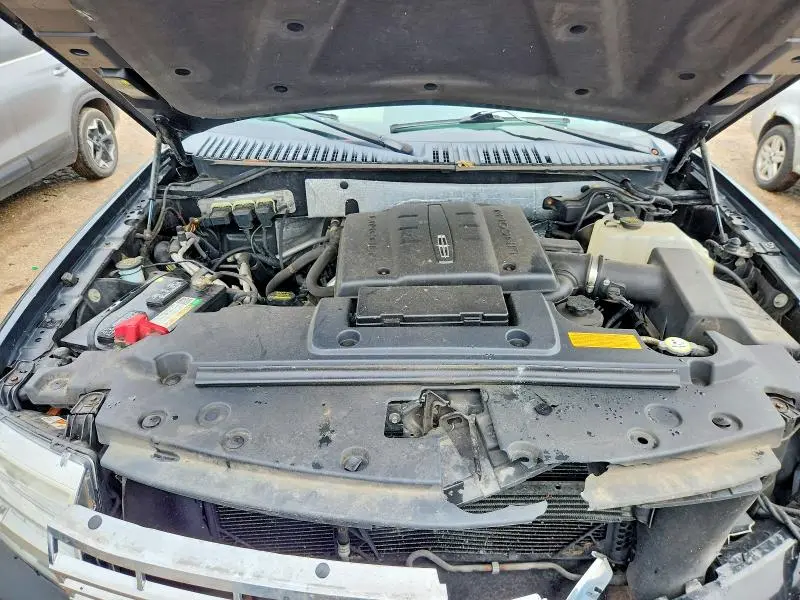 2011 LINCOLN NAVIGATOR   
