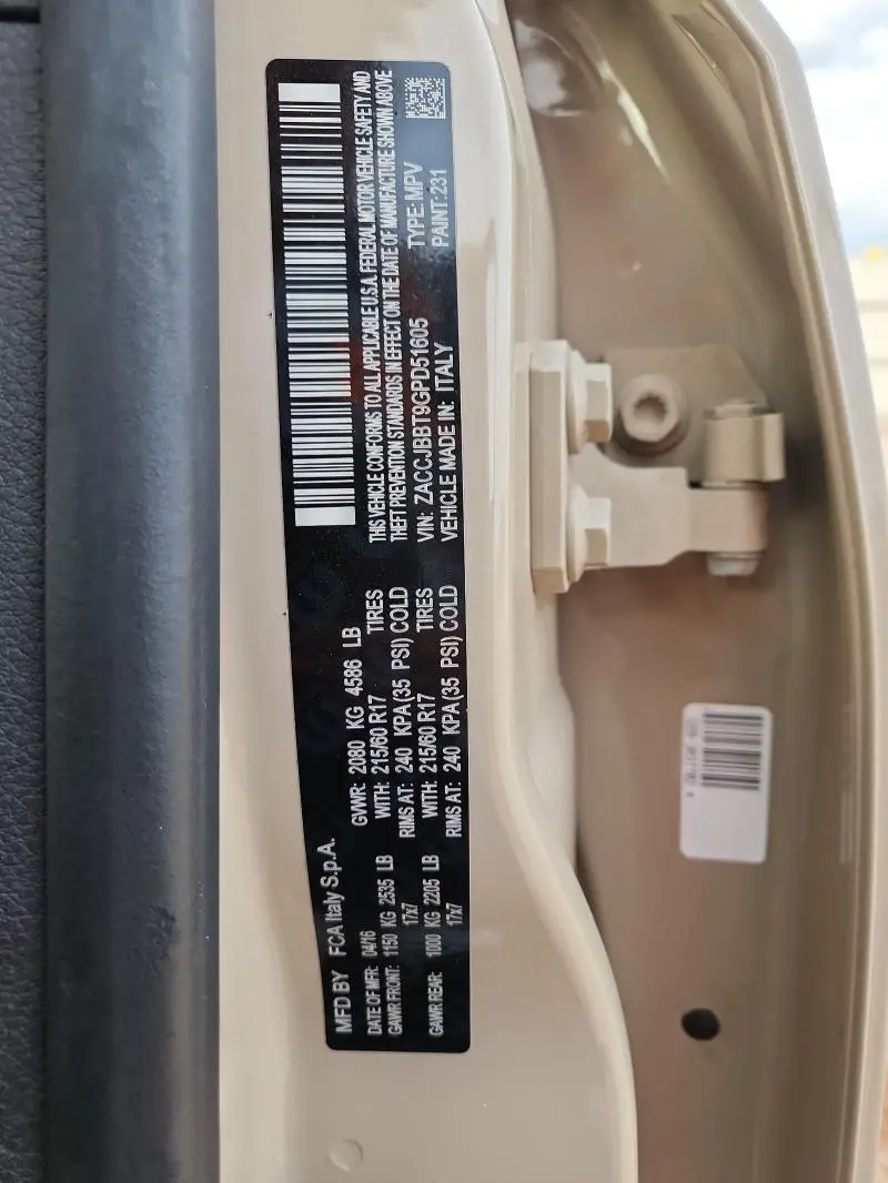 2016 JEEP RENEGADE LATITUDE  