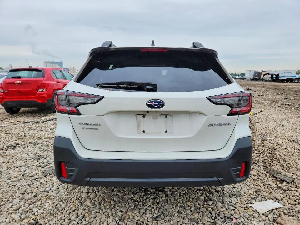 2022 SUBARU OUTBACK PREMIUM  