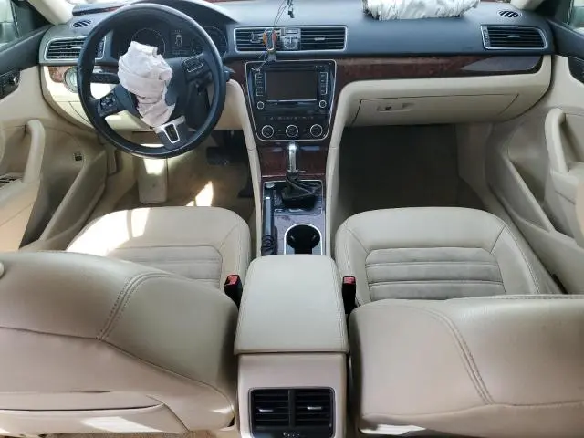 2013 VOLKSWAGEN PASSAT SEL  