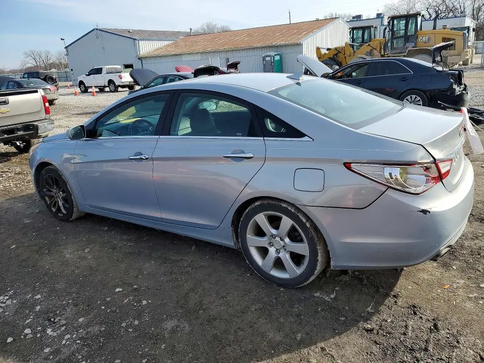 2011 HYUNDAI SONATA SE  