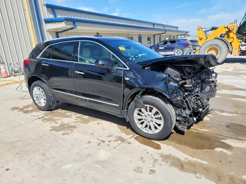 2019 CADILLAC XT5   