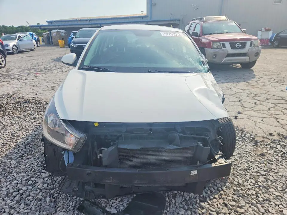 2022 KIA RIO S  