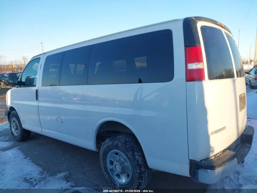 2018 CHEVROLET EXPRESS 3500 LT