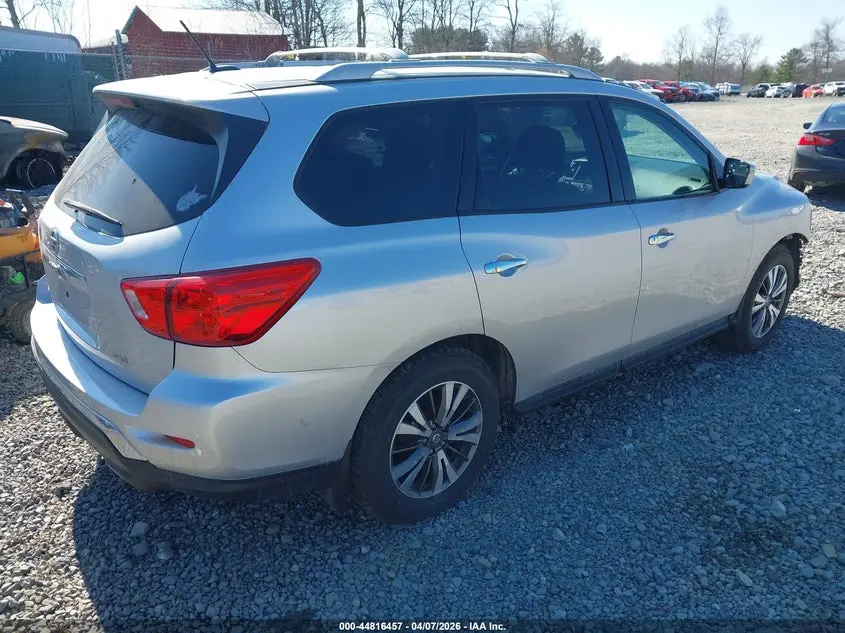 2017 NISSAN PATHFINDER S
