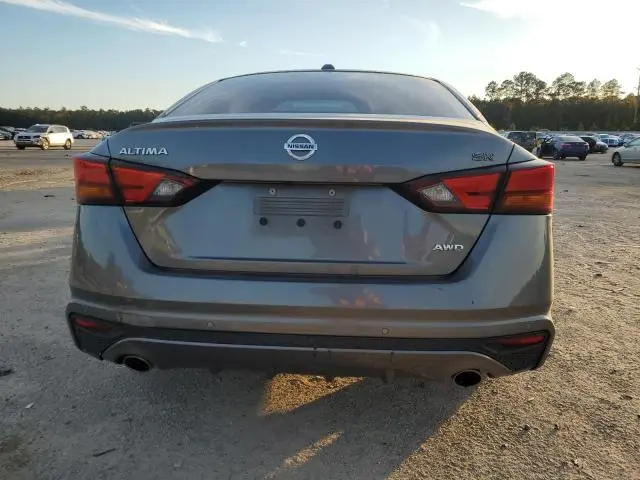 2020 NISSAN ALTIMA SR  