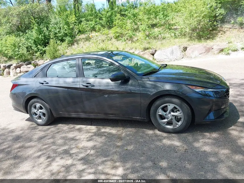 2021 HYUNDAI ELANTRA SE