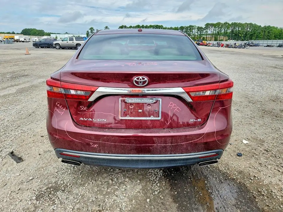 2016 TOYOTA AVALON XLE  