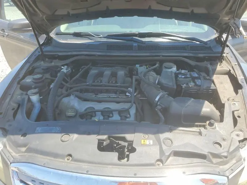 2011 FORD TAURUS SEL  