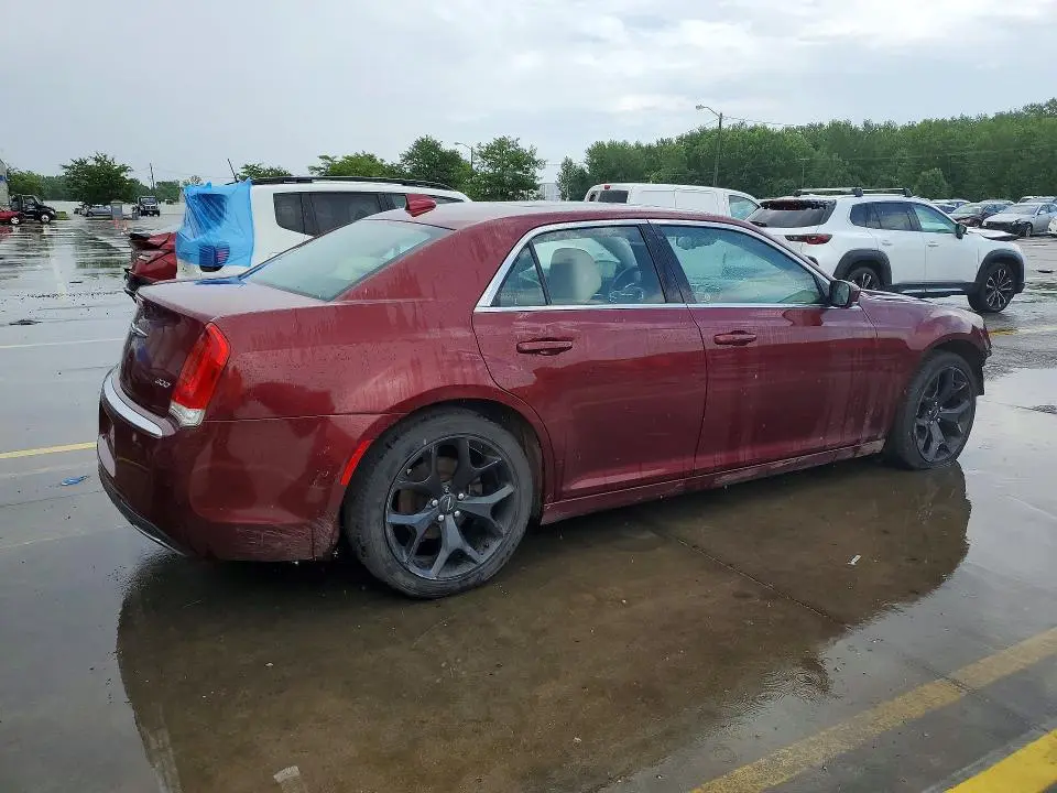 2018 CHRYSLER 300 TOURING  