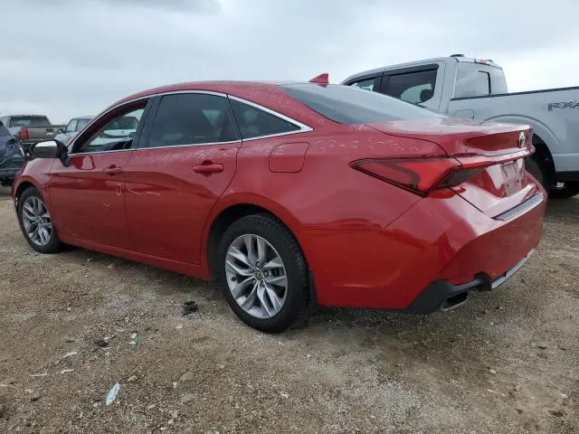 2021 TOYOTA AVALON XLE  