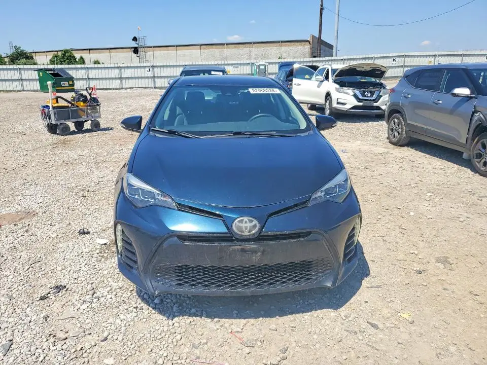 2018 TOYOTA COROLLA SE  