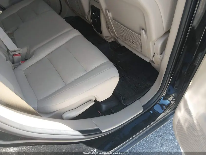 2019 JEEP GRAND CHEROKEE LAREDO E 4X4