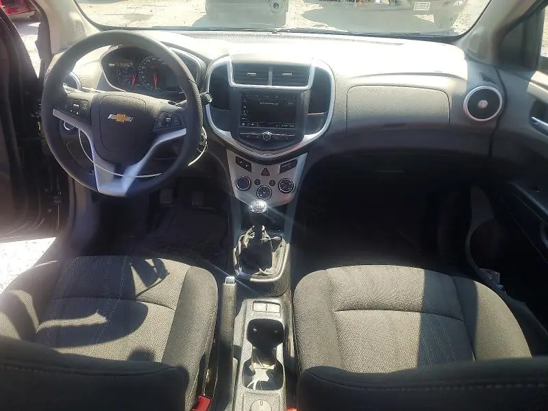 2019 CHEVROLET SONIC LT  