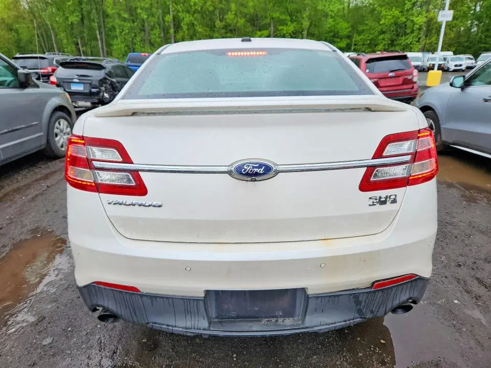 2013 FORD TAURUS SHO  