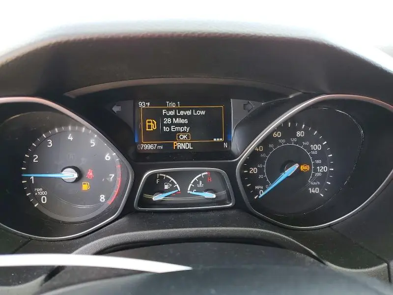2016 FORD FOCUS SE  