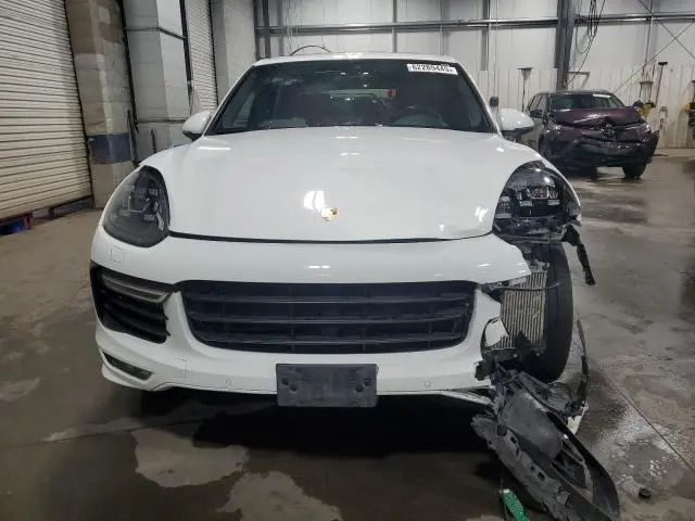 2017 PORSCHE CAYENNE GTS  