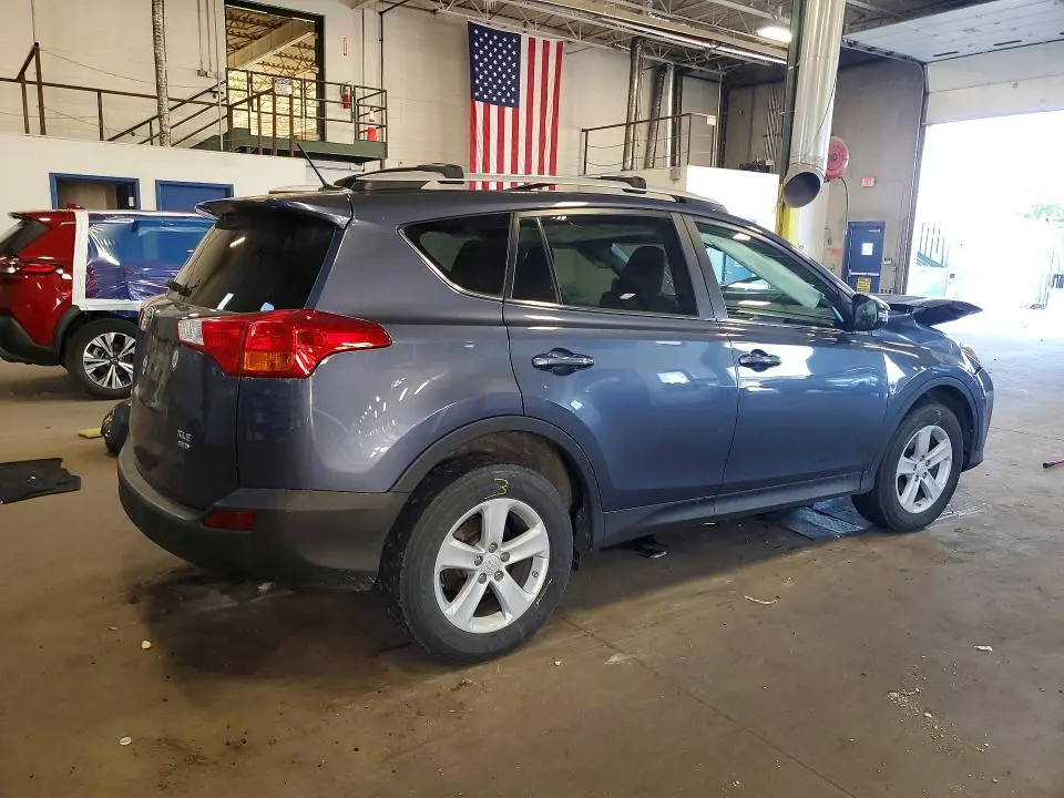 2014 TOYOTA RAV4 XLE  