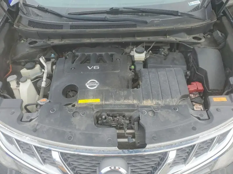 2013 NISSAN MURANO S  