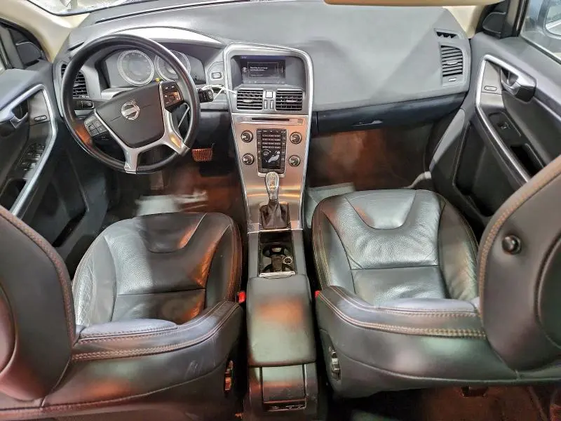 2013 VOLVO XC60 3.2  
