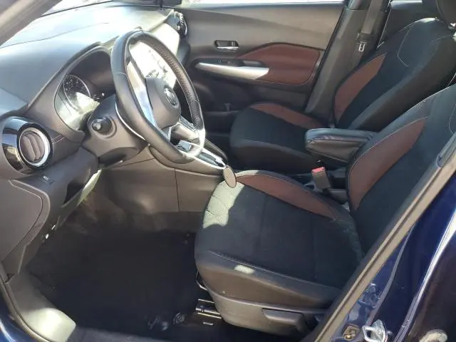2019 NISSAN KICKS S  