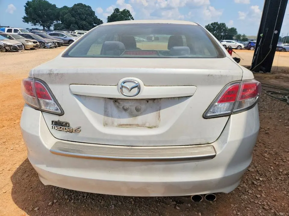 2011 MAZDA 6 I  