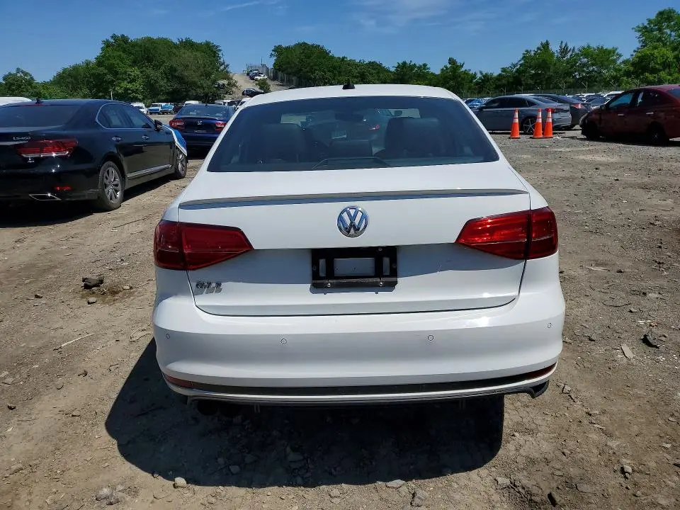 2017 VOLKSWAGEN JETTA GLI  