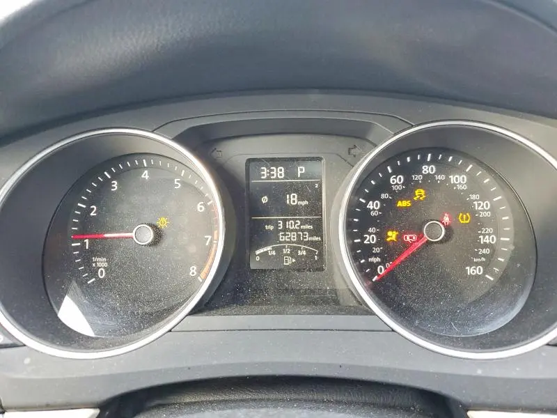 2015 VOLKSWAGEN JETTA SE  