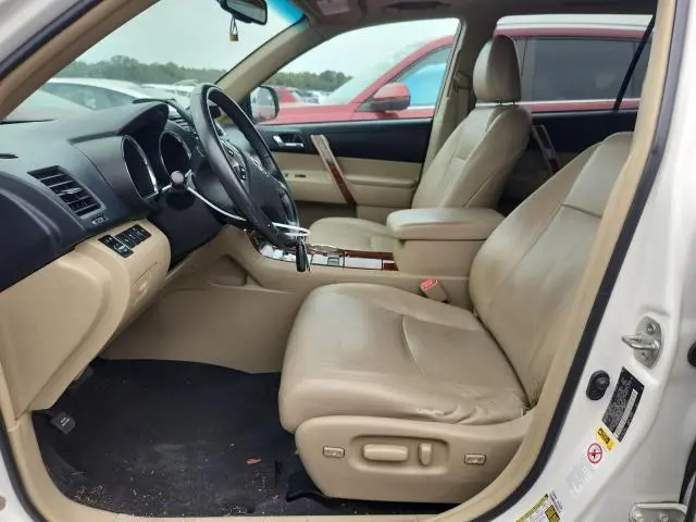 2013 TOYOTA HIGHLANDER LIMITED  