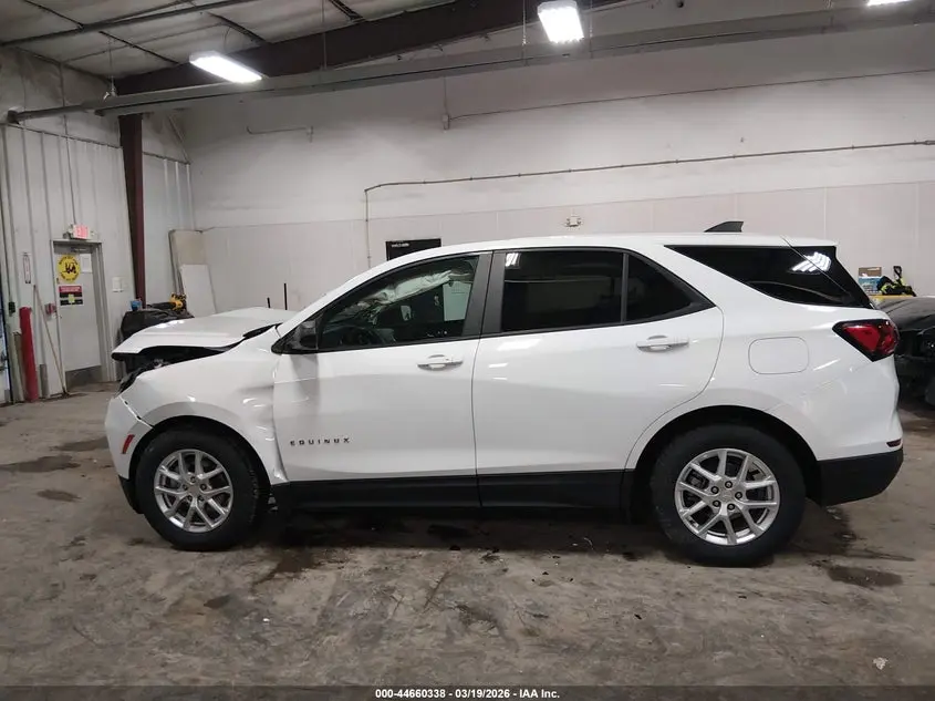 2022 CHEVROLET EQUINOX AWD LS