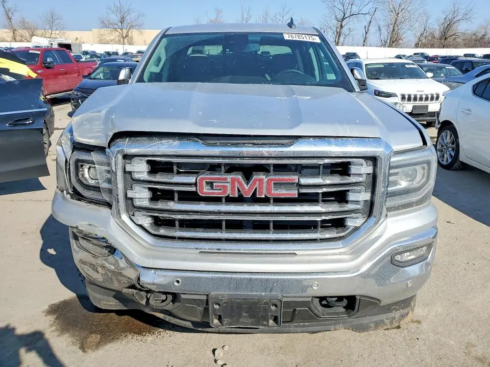 2018 GMC SIERRA K1500 SLT  