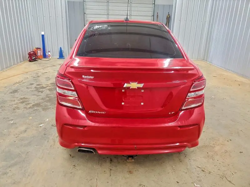 2017 CHEVROLET SONIC LT  