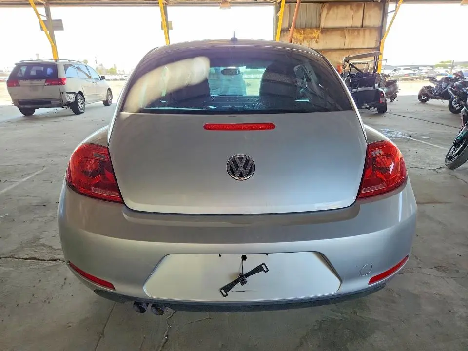 2013 VOLKSWAGEN BEETLE   