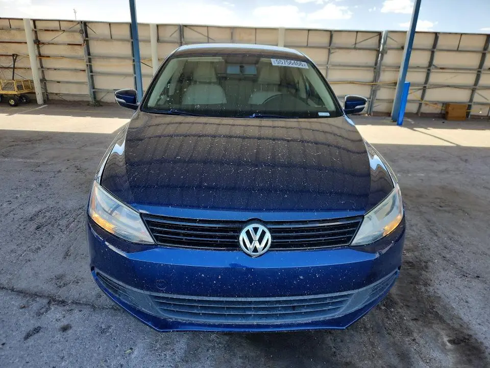 2012 VOLKSWAGEN JETTA SE  