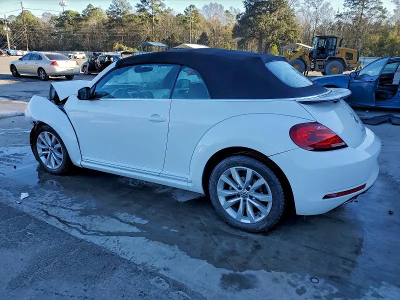 2017 VOLKSWAGEN BEETLE S/SE  