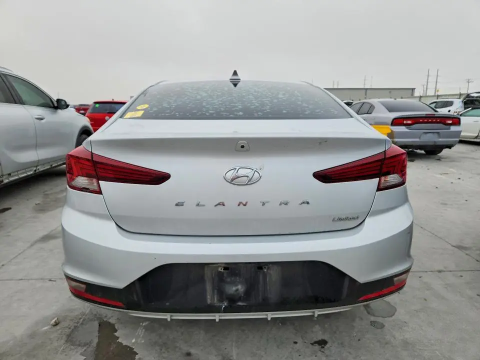 2019 HYUNDAI ELANTRA LIMITED  